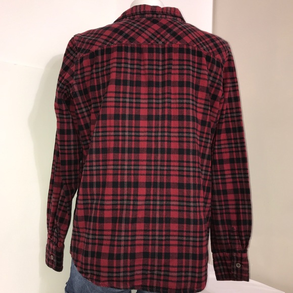 Beaver Canoe Red Black Buffalo Plaid Button Down - Picture 7 of 10
